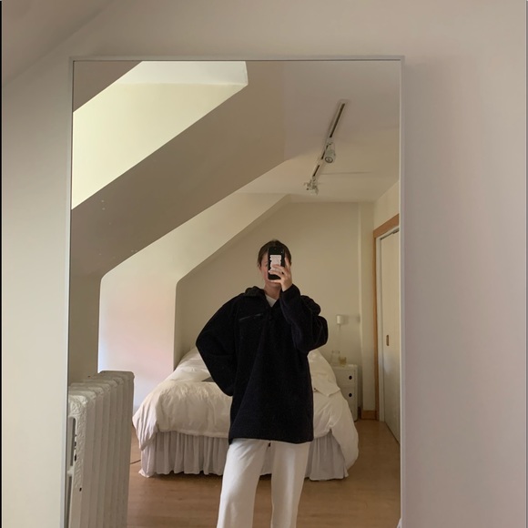 Oversized Fleece Crewneck - Picture 2 of 5